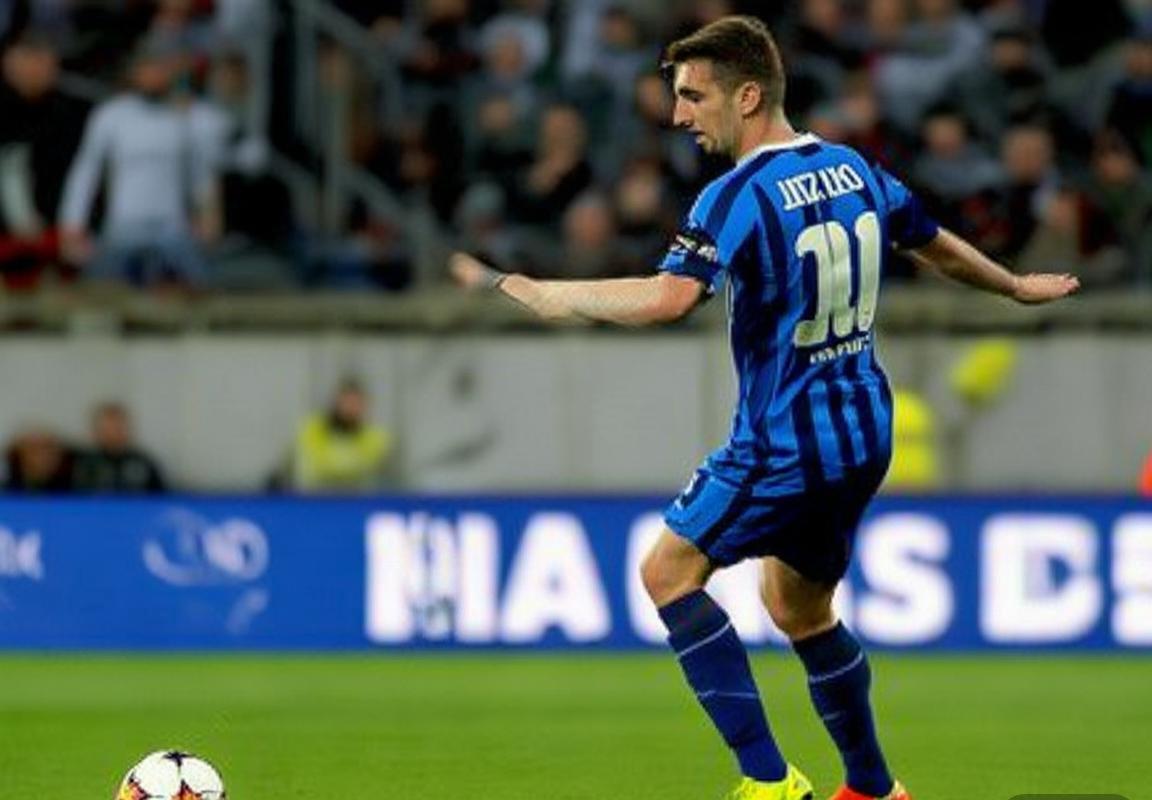 国际米兰两连败：齐沃失误致防线崩盘，劳塔罗状态低迷加剧进攻危机